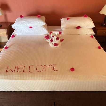 Barry'S Beach Resort Mkwaja Экстерьер фото