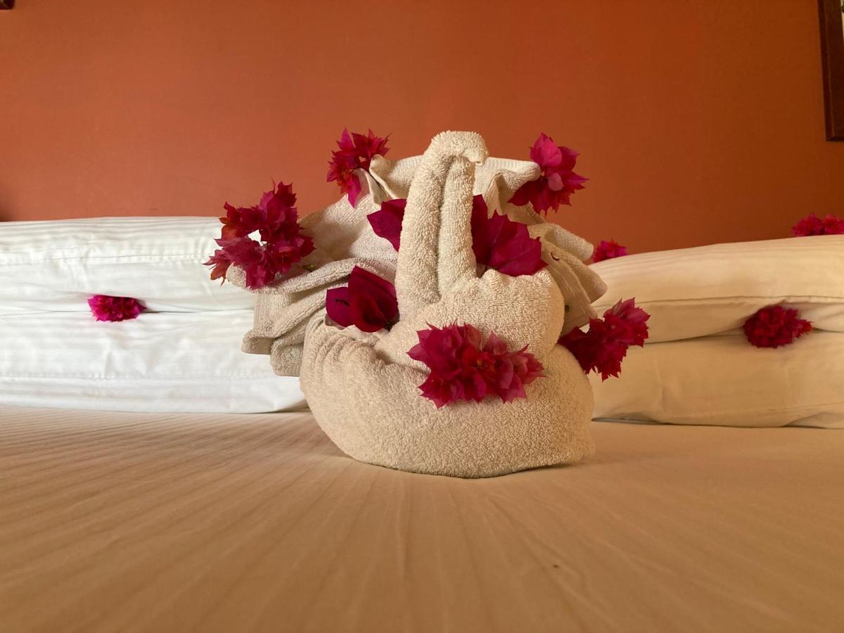 Barry'S Beach Resort Mkwaja Экстерьер фото
