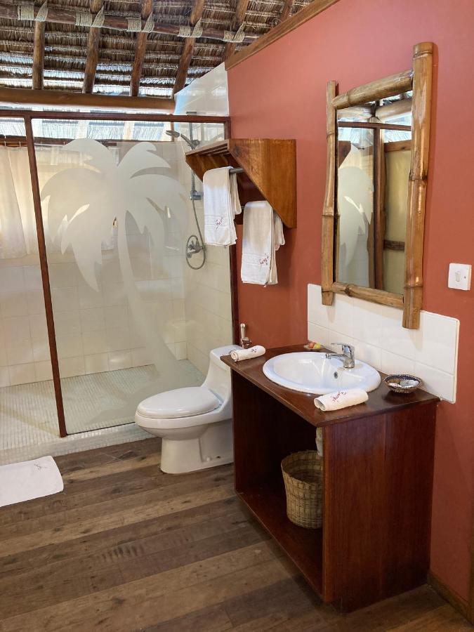 Barry'S Beach Resort Mkwaja Экстерьер фото